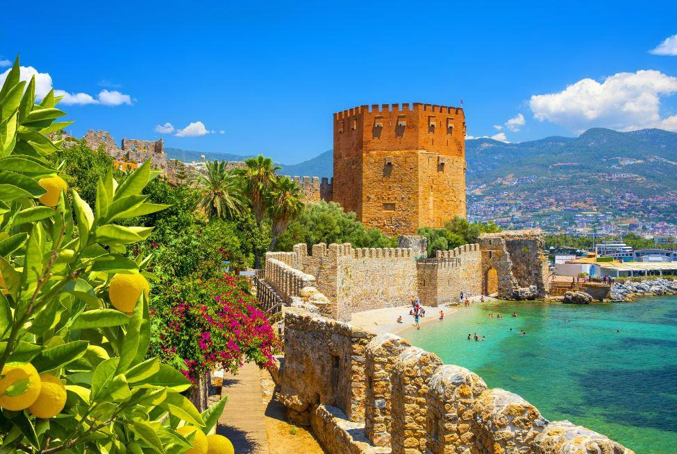 ANTALYA & ISTANBUL (TURKISH AIRLINES)